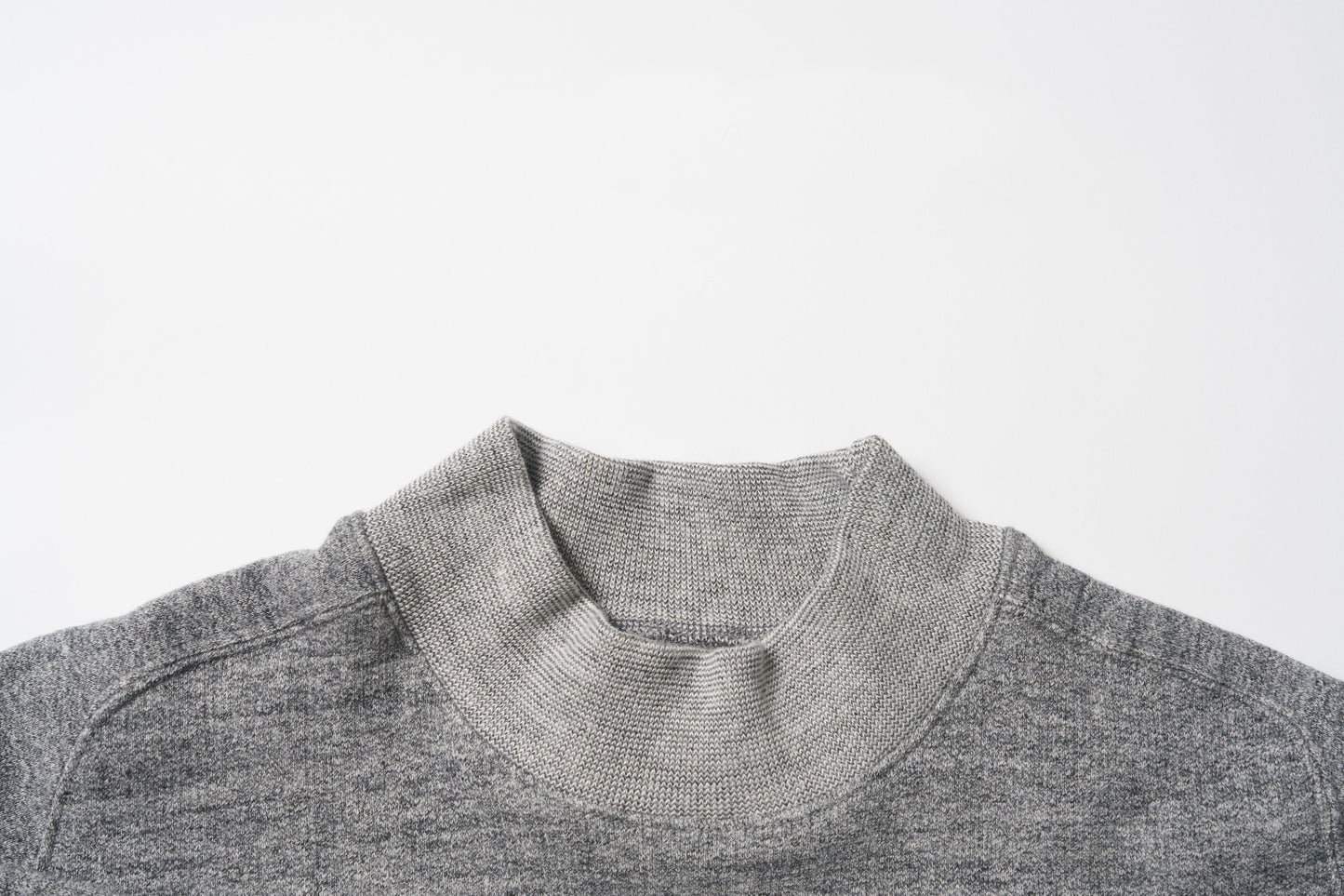 LAIE MOCK NECK with POCKET