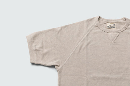 KP2502ST　PIQUE SHORTSLEEVE GUSSET CREW